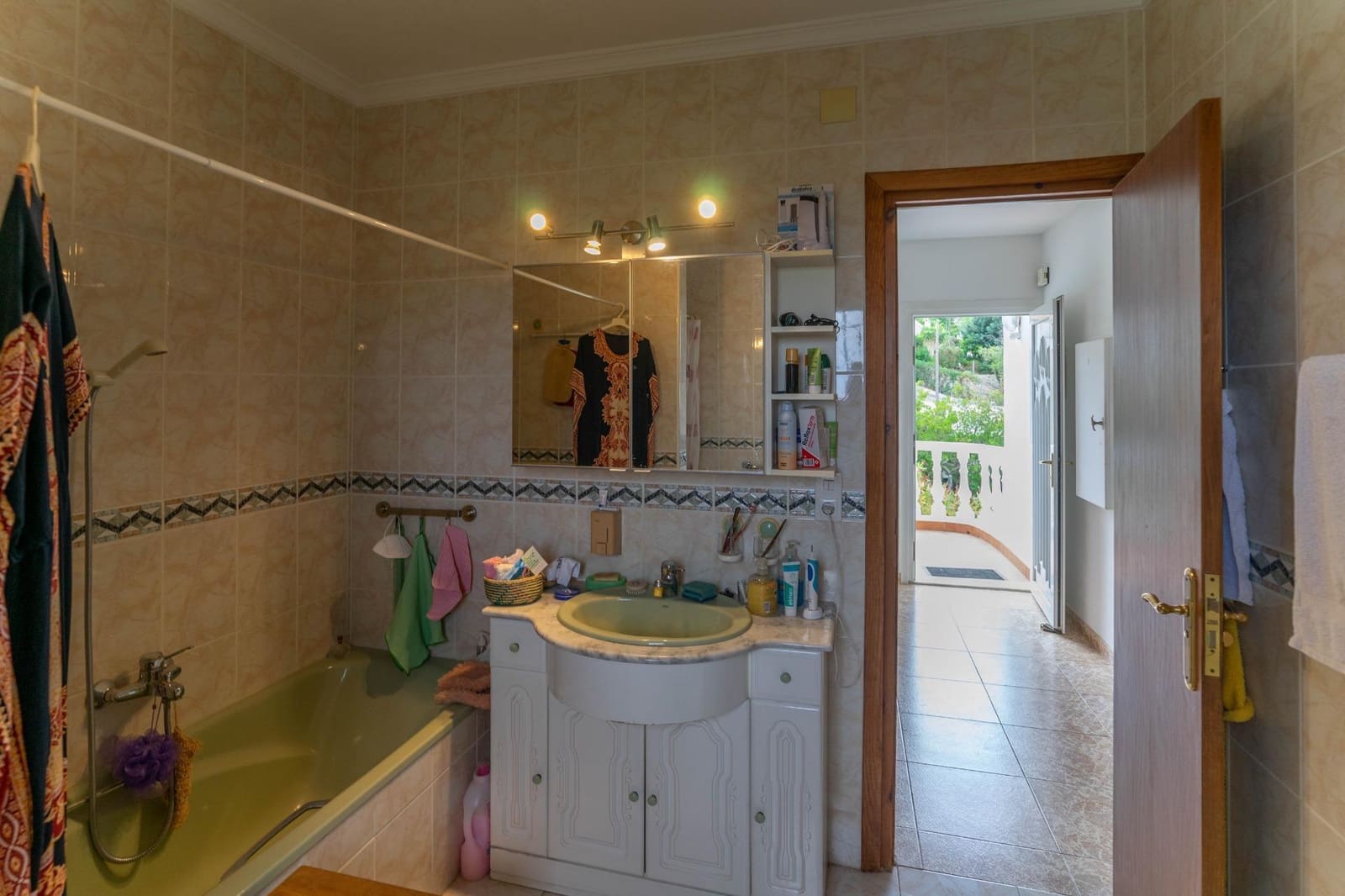 5 soveværelse Villa til salg i Alhaurin el Grande med swimmingpool garage - € 550.000 (Ref: 8514443)