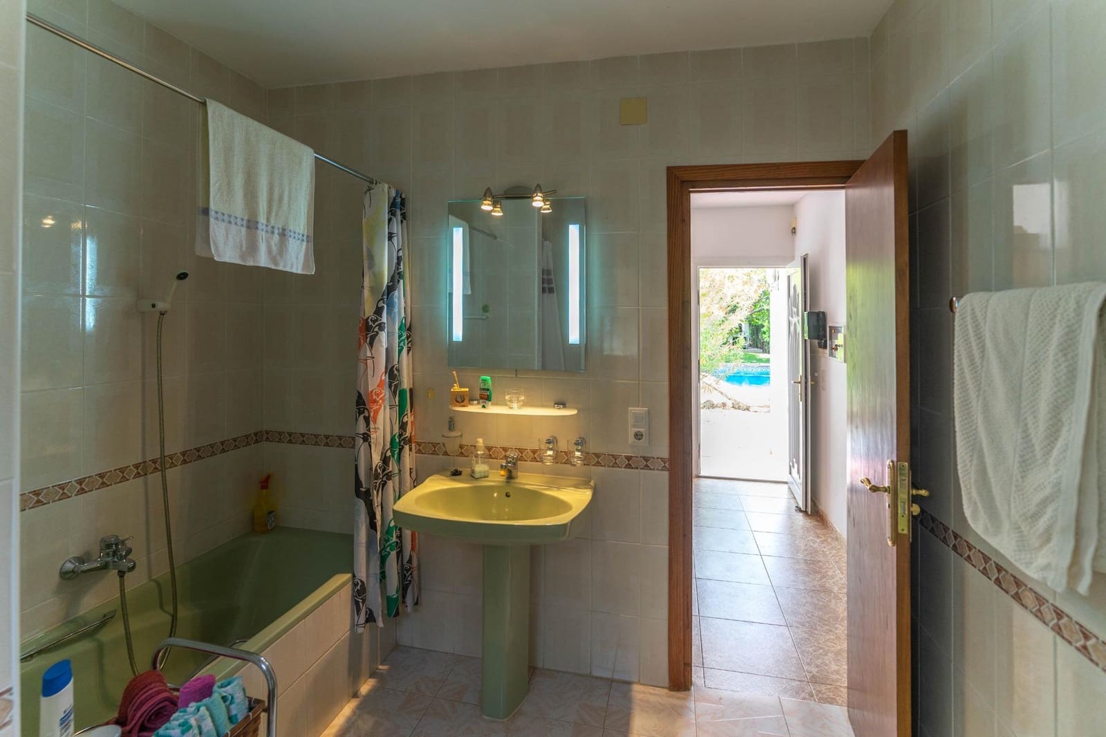 5 soveværelse Villa til salg i Alhaurin el Grande med swimmingpool garage - € 550.000 (Ref: 8514443)