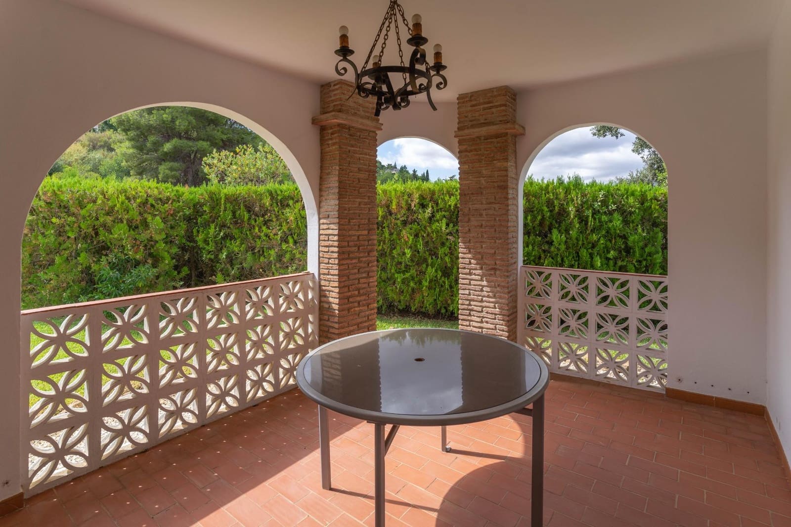 5 soveværelse Villa til salg i Alhaurin el Grande med swimmingpool garage - € 550.000 (Ref: 8514443)