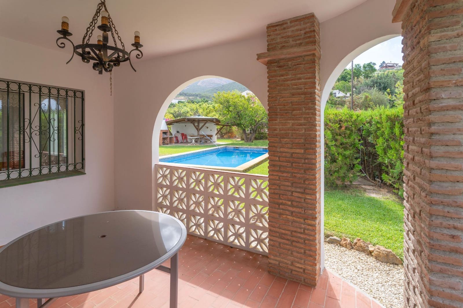 5 soveværelse Villa til salg i Alhaurin el Grande med swimmingpool garage - € 550.000 (Ref: 8514443)