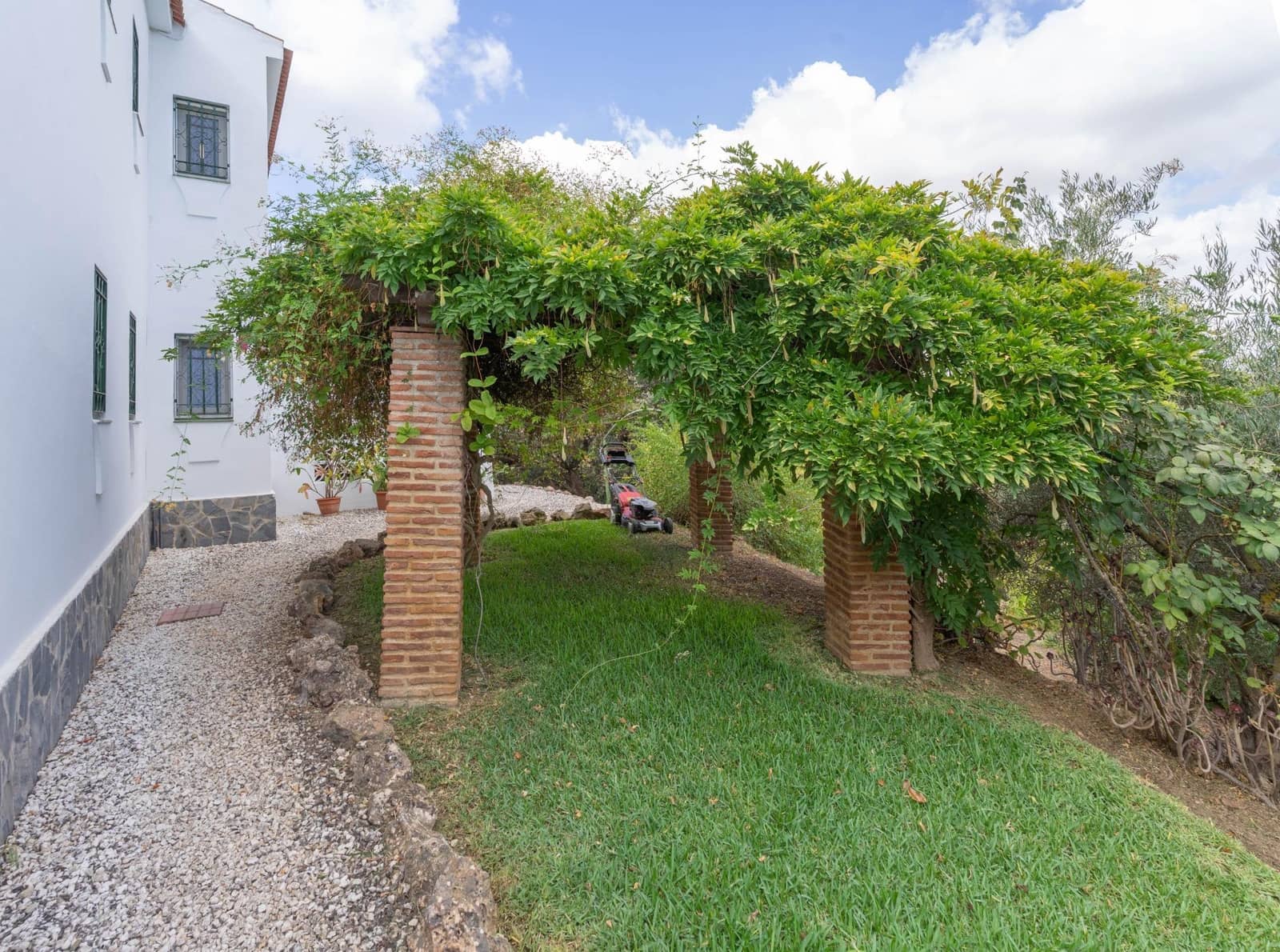 5 soveværelse Villa til salg i Alhaurin el Grande med swimmingpool garage - € 550.000 (Ref: 8514443)