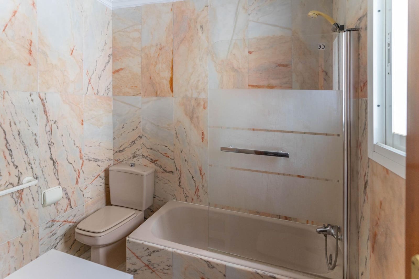 5 soveværelse Penthouse til leje i Fuengirola - € 3.000 (Ref: 8572486)