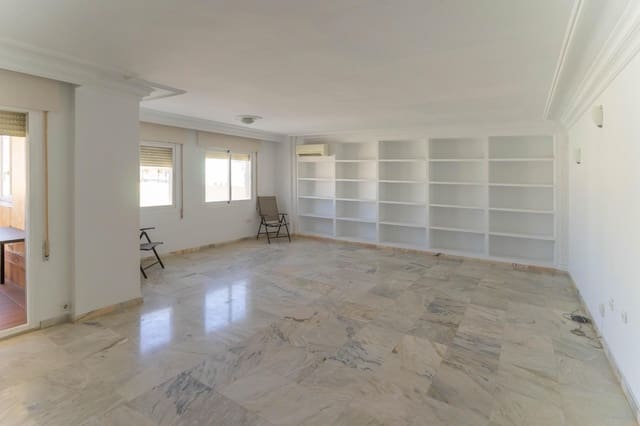 5 bedroom Penthouse for rent in Fuengirola - € 3,000 (Ref: 8572486)