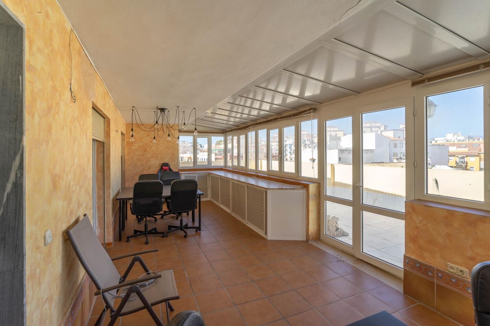 5 soveværelse Penthouse til leje i Fuengirola - € 3.000 (Ref: 8572486)