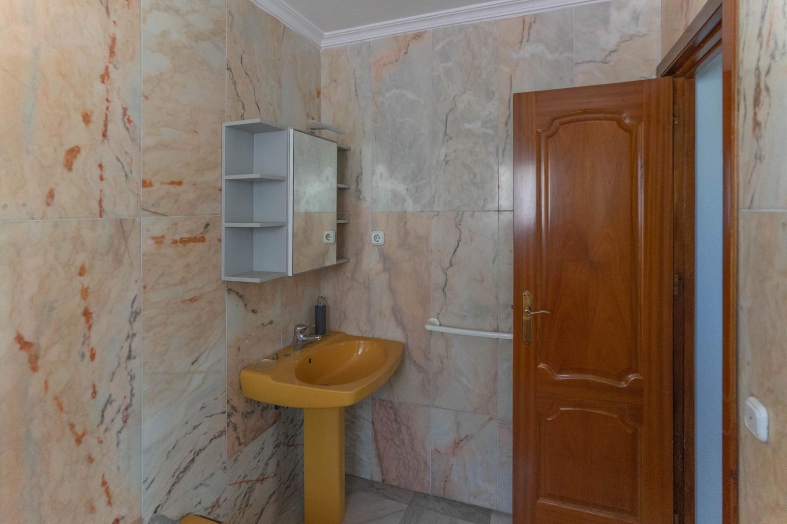 5 soveværelse Penthouse til leje i Fuengirola - € 3.000 (Ref: 8572486)