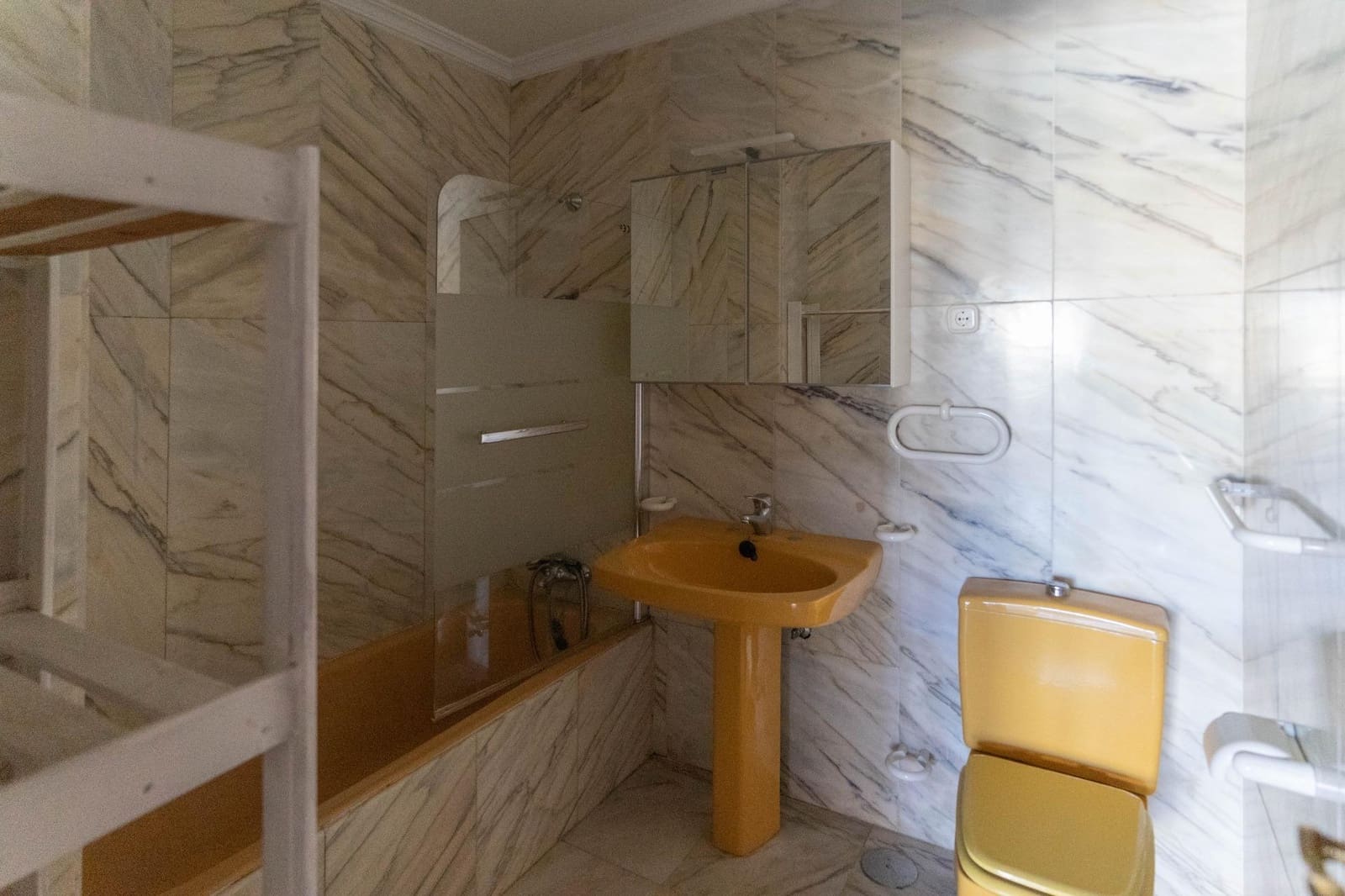 5 soveværelse Penthouse til leje i Fuengirola - € 3.000 (Ref: 8572486)