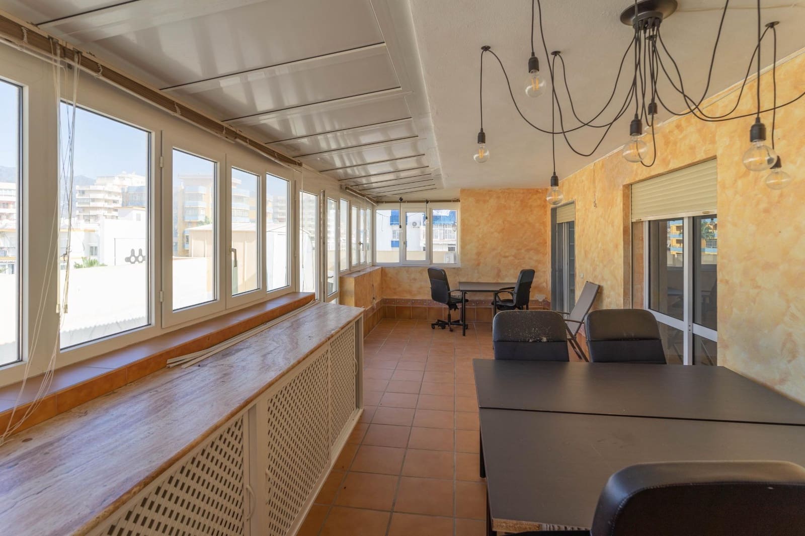 5 soveværelse Penthouse til leje i Fuengirola - € 3.000 (Ref: 8572486)