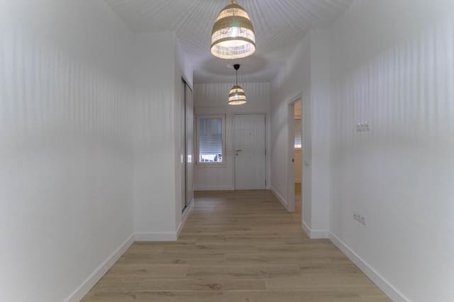 1 quarto Apartamento para arrendar em Alhaurín el Grande - 700 € (Ref: 8623633)