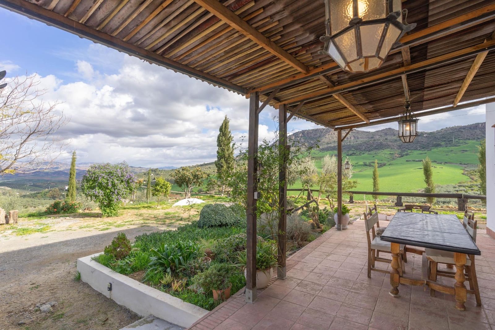 5 soverom Villa til salgs i Alora - € 350 000 (Ref: 8694142)