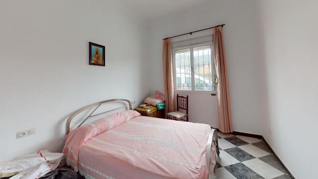 3 chambre Villa/Maison Mitoyenne à vendre à Coripe avec garage - 105 000 € (Ref: 8694143)