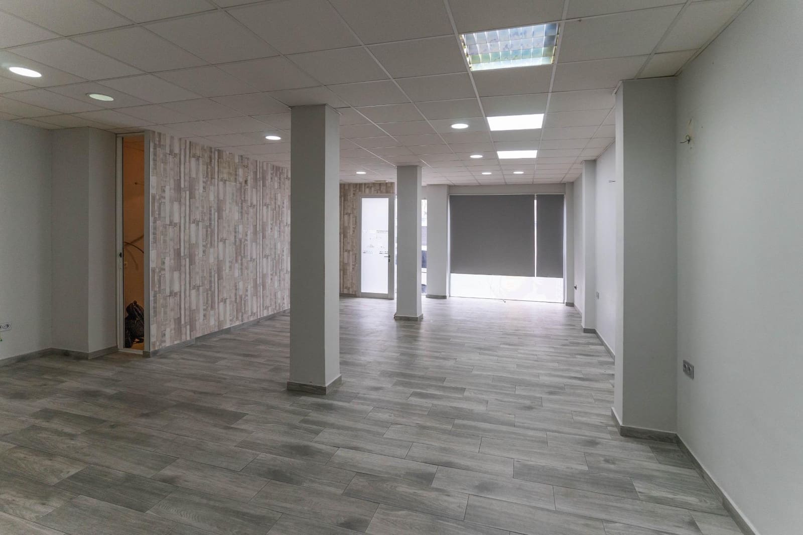 Erhverv til leje i Alhaurin el Grande - € 700 (Ref: 8706115)