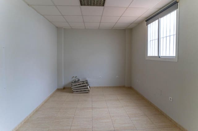 Erhverv til leje i Alhaurín el Grande - € 700 (Ref: 8706115)