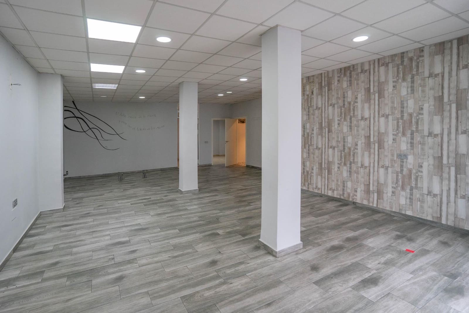 Erhverv til leje i Alhaurin el Grande - € 700 (Ref: 8706115)