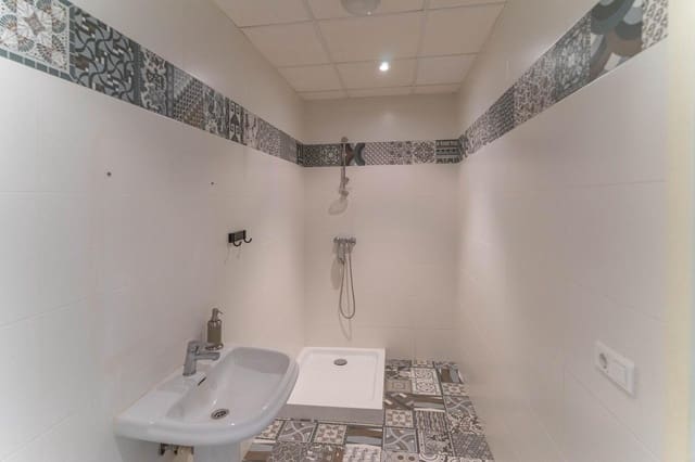 Erhverv til leje i Alhaurín el Grande - € 700 (Ref: 8706115)