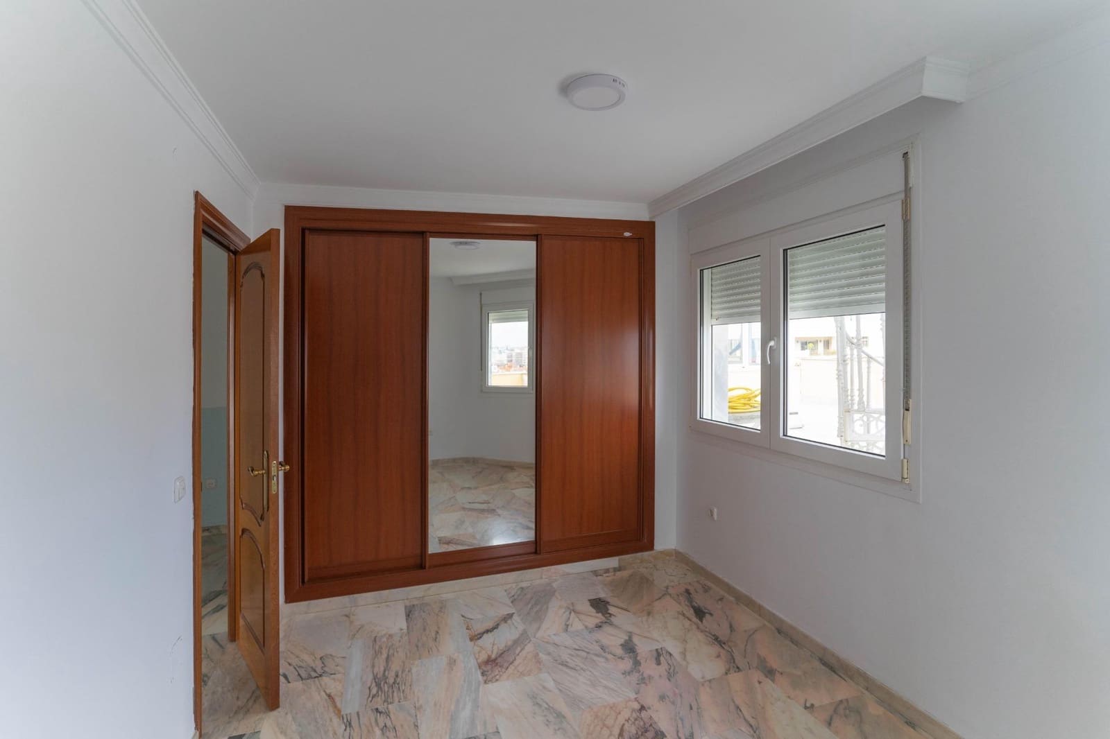 5 soveværelse Penthouse til leje i Fuengirola - € 4.000 (Ref: 8874700)