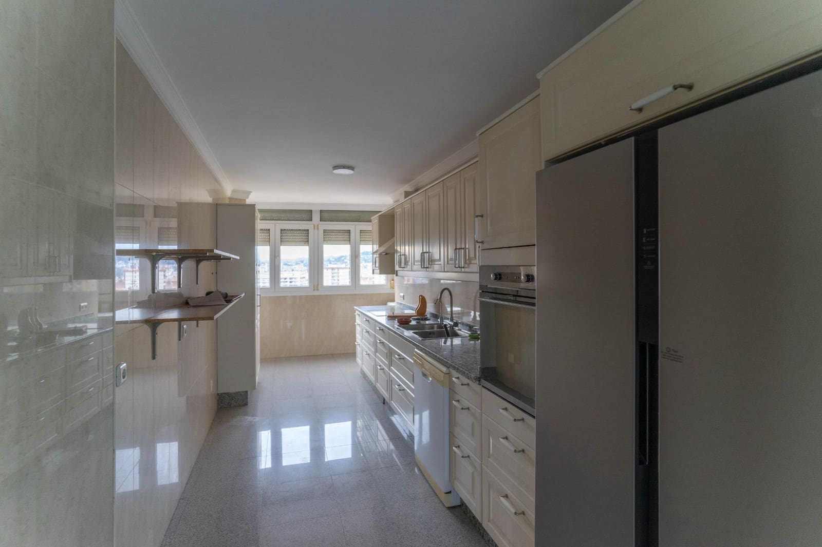 5 soveværelse Penthouse til leje i Fuengirola - € 4.000 (Ref: 8874700)