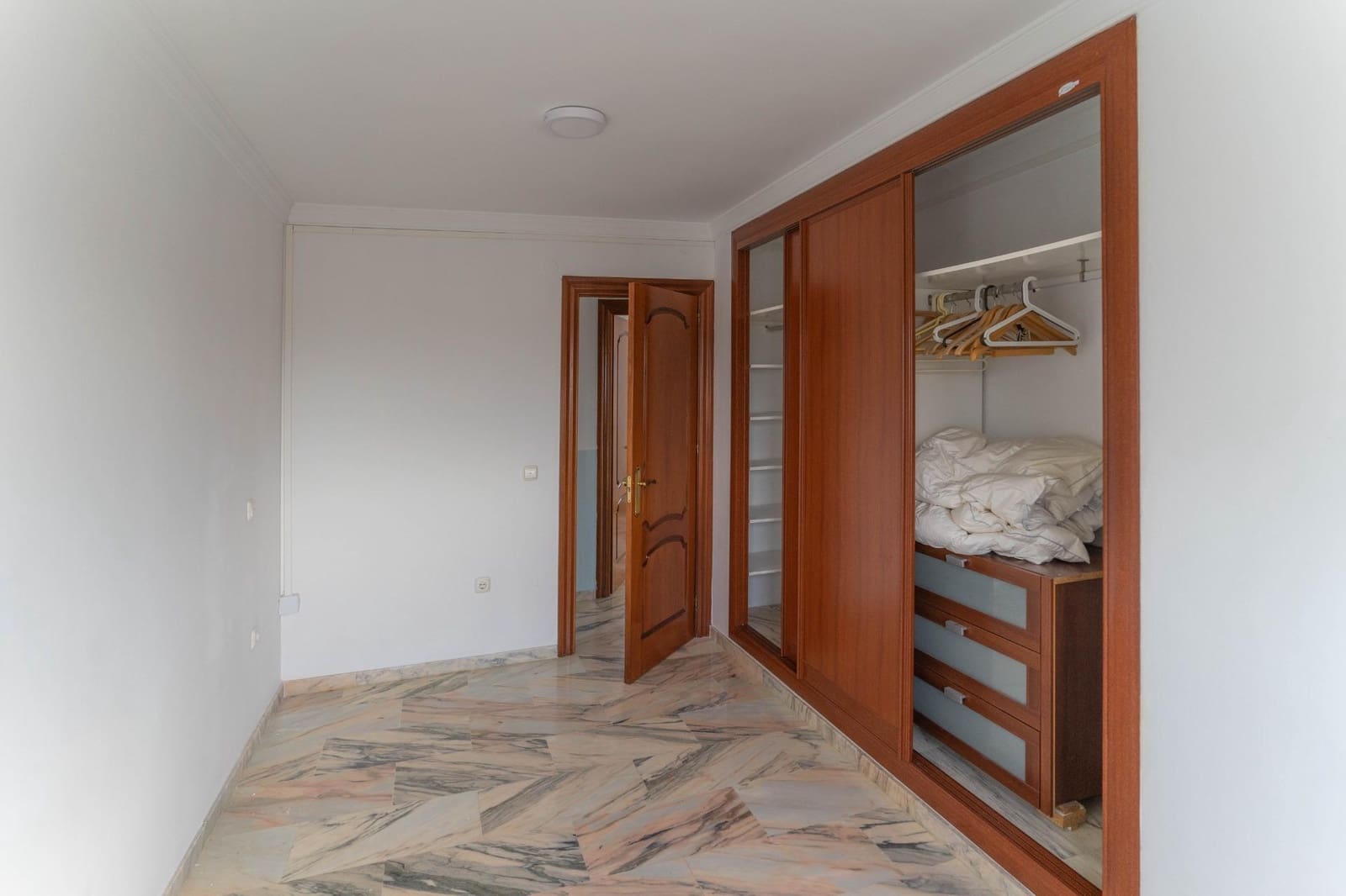 5 soveværelse Penthouse til leje i Fuengirola - € 4.000 (Ref: 8874700)