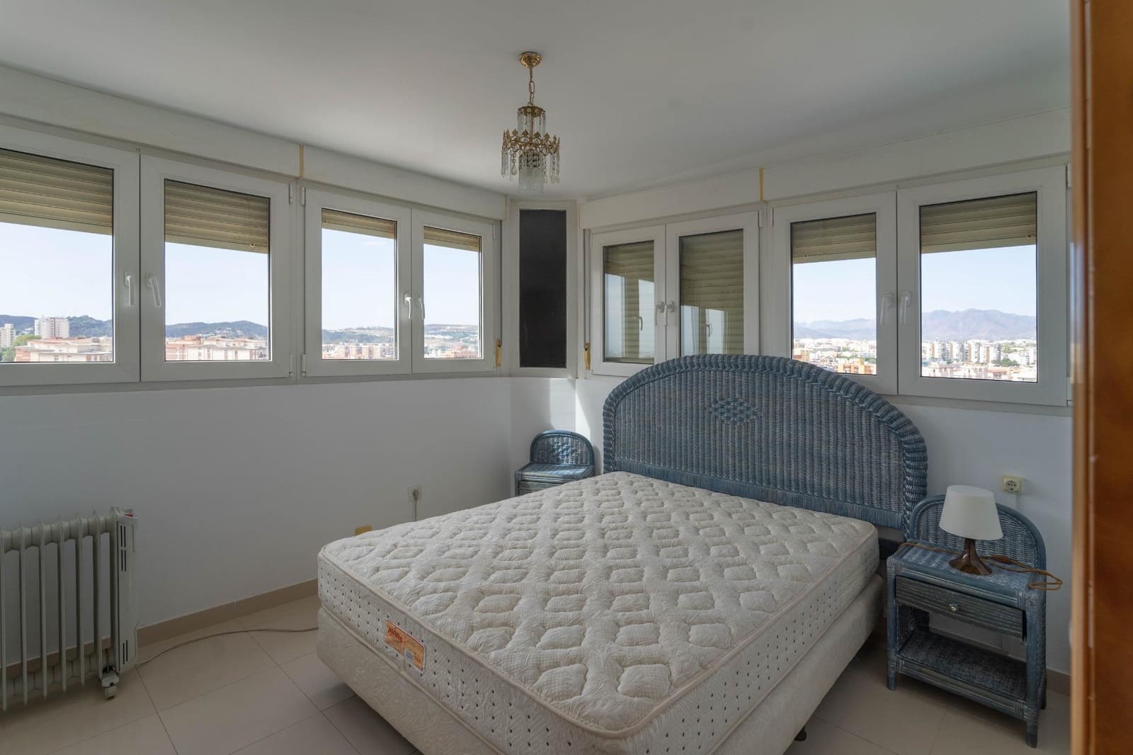 5 soveværelse Penthouse til leje i Fuengirola - € 4.000 (Ref: 8874700)