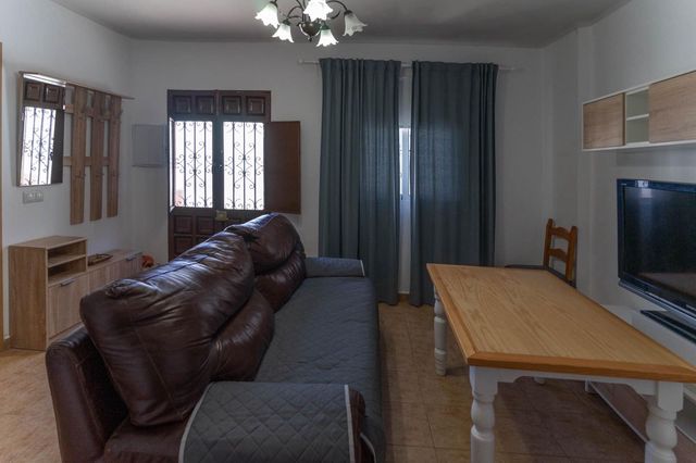 2 sovrum Lägenhet att hyra i Alhaurín el Grande - 800 € (Ref: 8902996)
