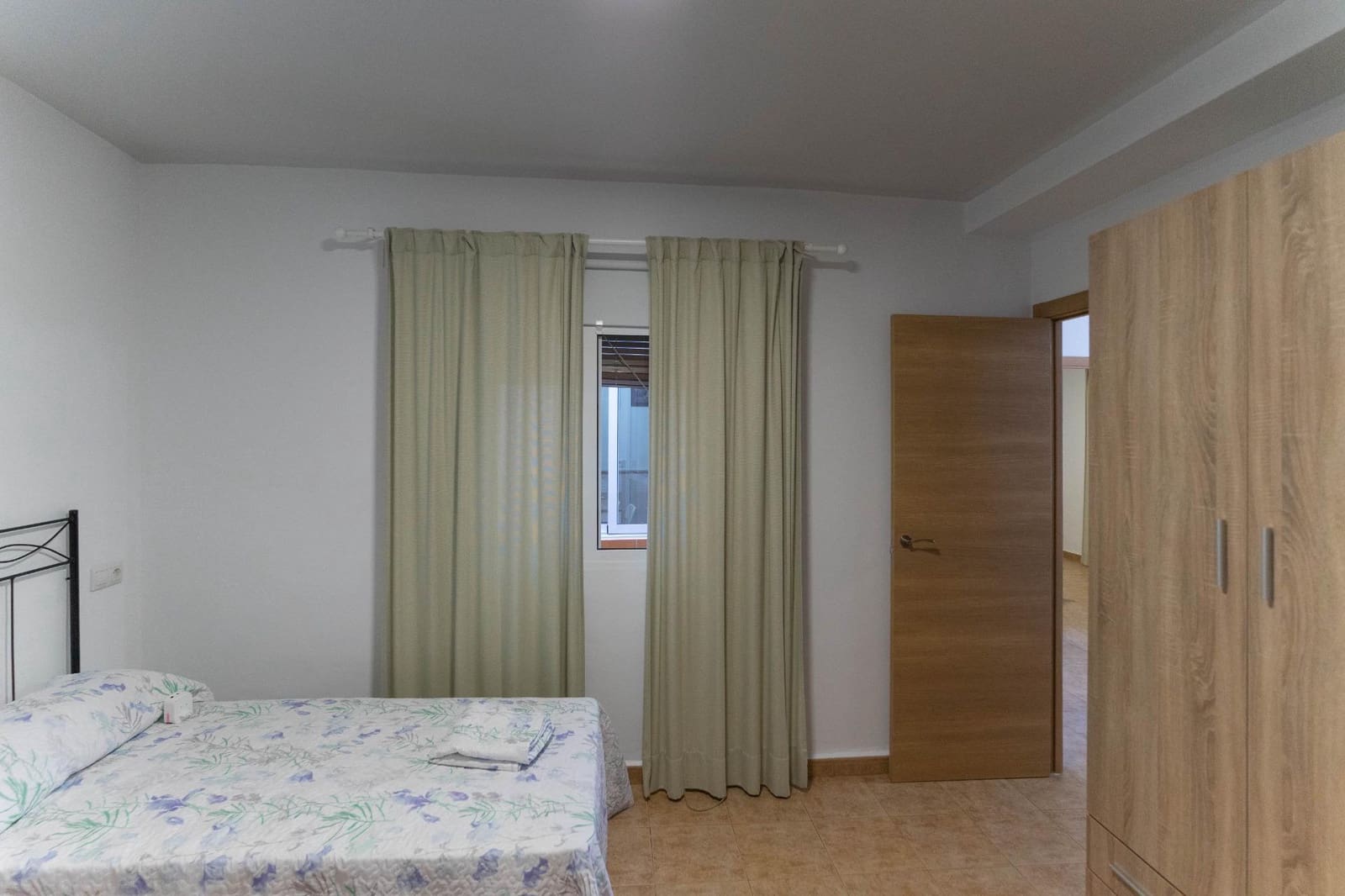 2 bedroom Flat for rent in Alhaurin el Grande - € 800 (Ref: 8902996)