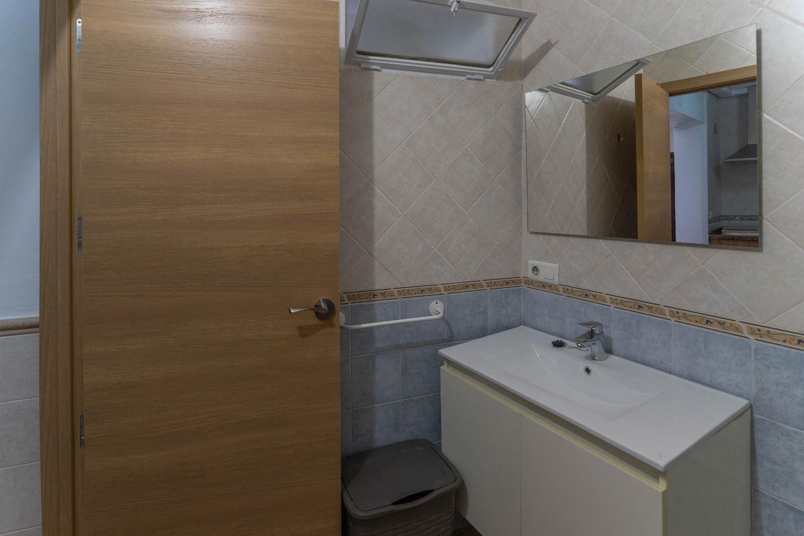 2 bedroom Flat for rent in Alhaurin el Grande - € 800 (Ref: 8902996)