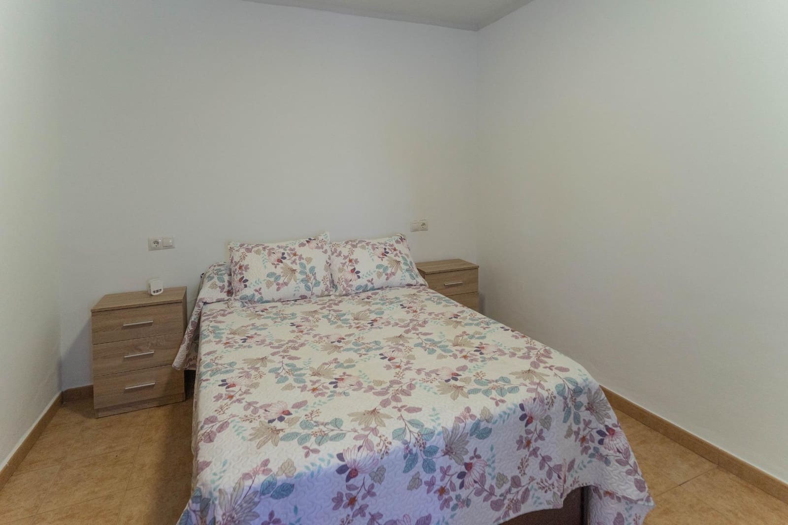 2 bedroom Flat for rent in Alhaurin el Grande - € 800 (Ref: 8902996)