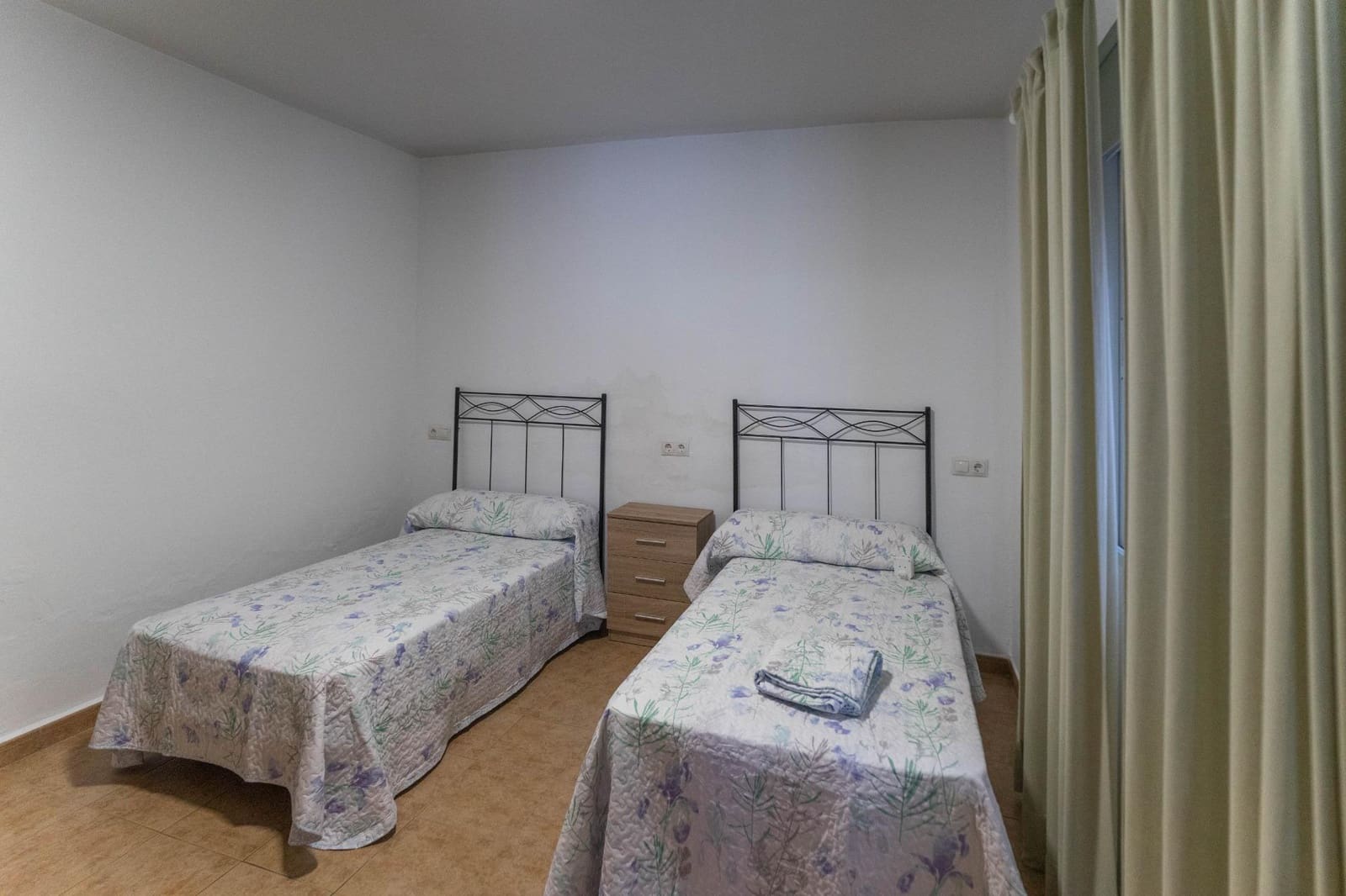 2 bedroom Flat for rent in Alhaurin el Grande - € 800 (Ref: 8902996)