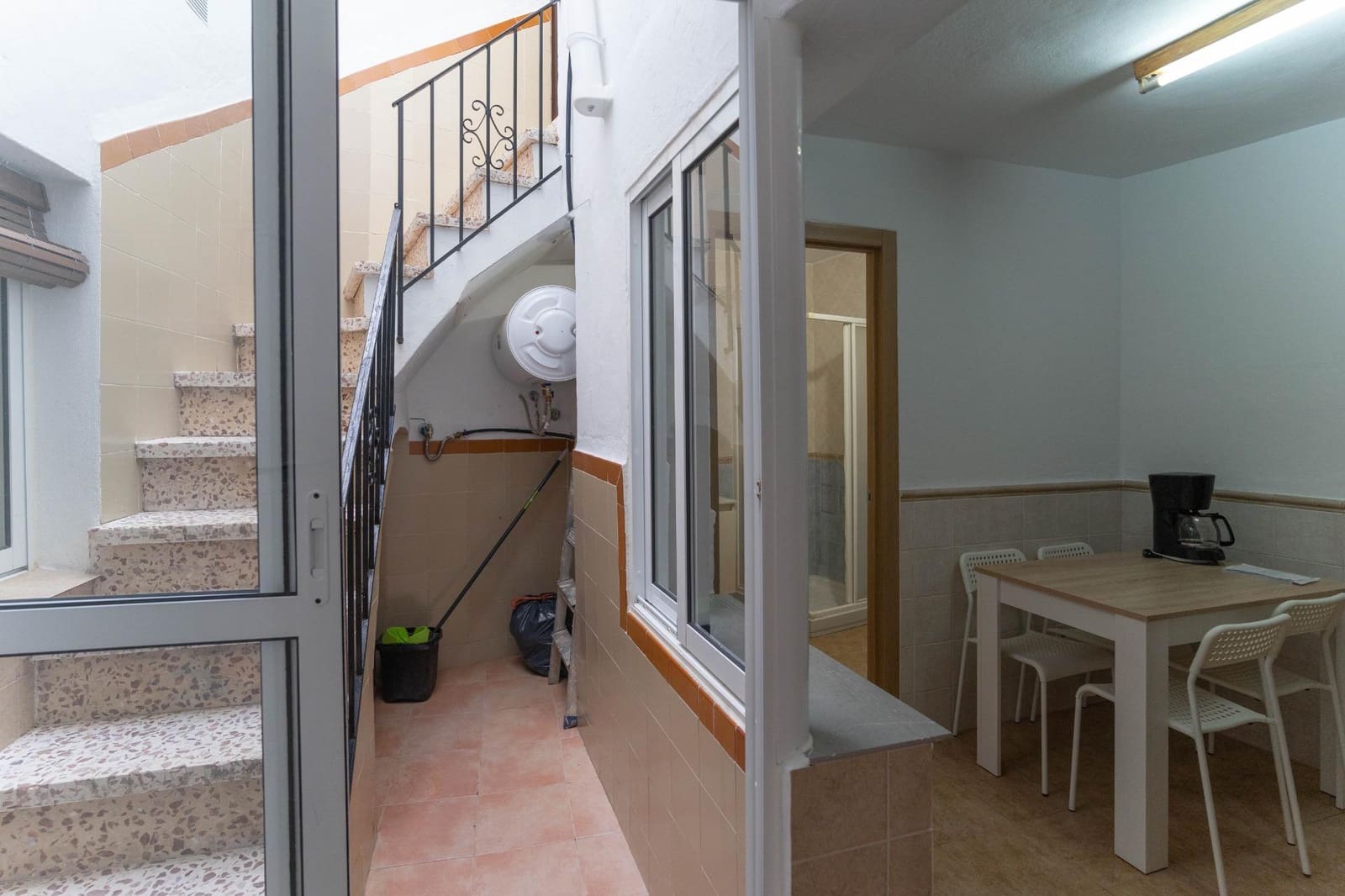 2 bedroom Flat for rent in Alhaurin el Grande - € 800 (Ref: 8902996)