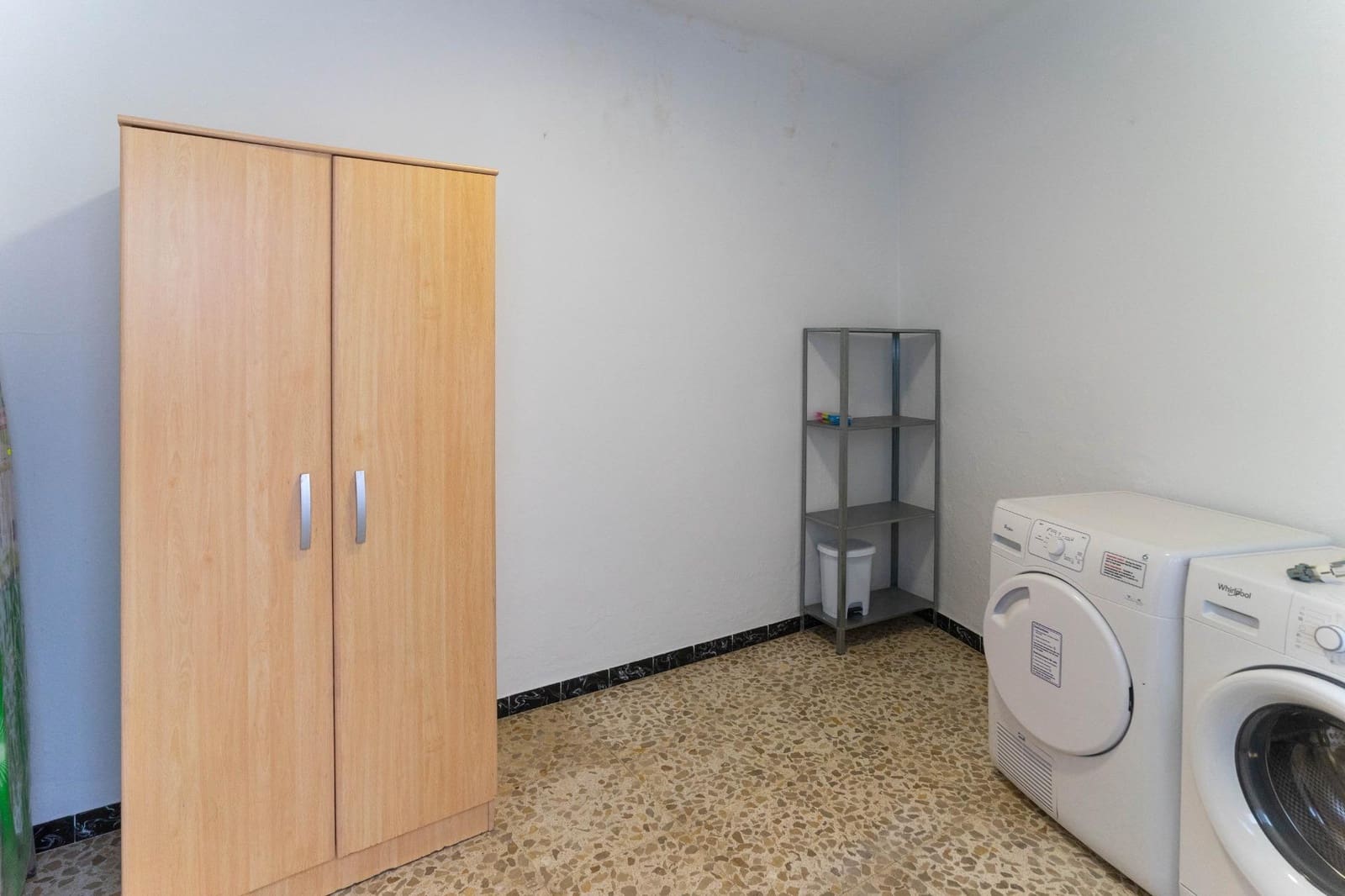 2 bedroom Flat for rent in Alhaurin el Grande - € 800 (Ref: 8902996)