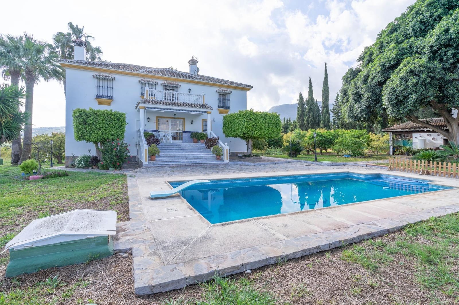 10 chambre Villa/Maison à vendre à Alhaurin el Grande avec piscine garage - 1 800 000 € (Ref: 9018241)