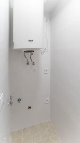 1 slaapkamer Appartement te huur in Alhaurín el Grande - € 750 (Ref: 9020910)