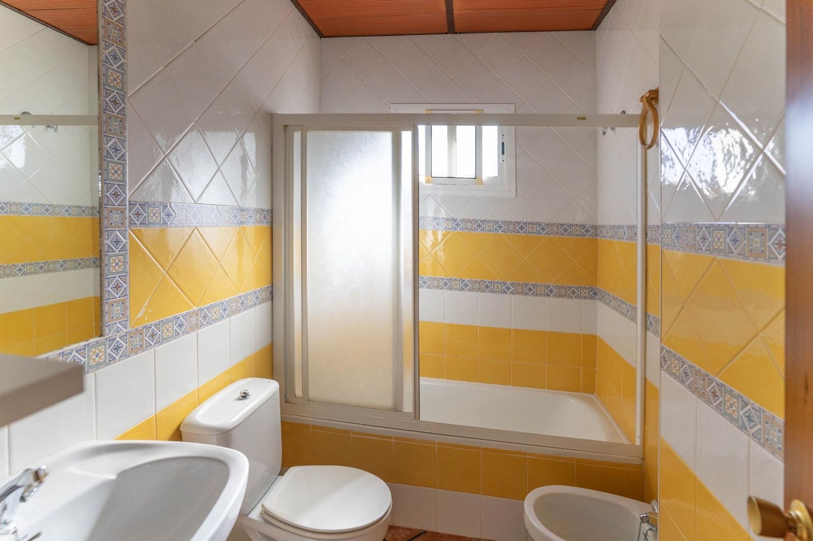 3 slaapkamer Villa te huur in Alhaurin el Grande met zwembad garage - € 1.600 (Ref: 9114099)