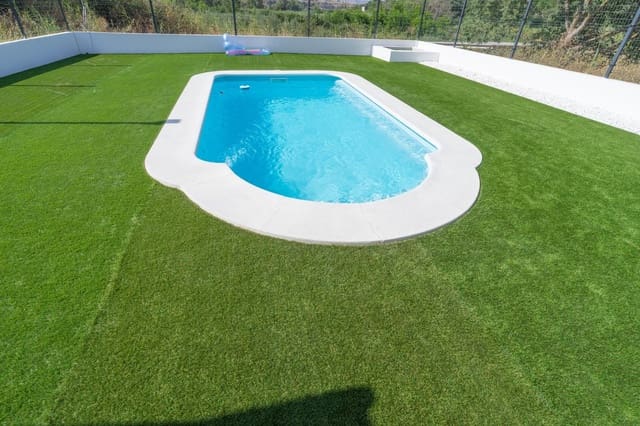 3 soveværelse Villa til leje i Alhaurín el Grande med swimmingpool - € 1.600 (Ref: 9159437)