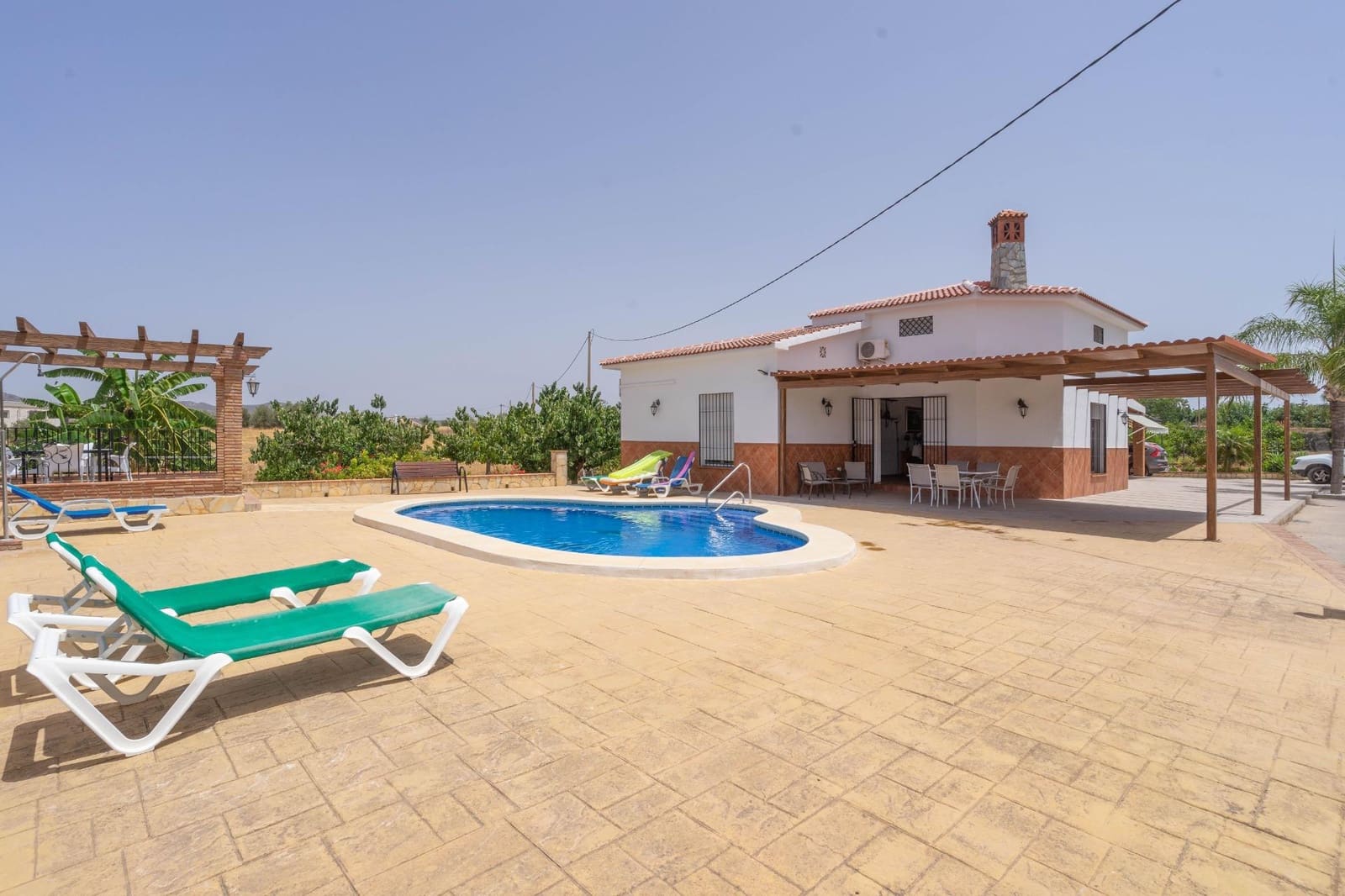 4 sypialnia Willa do wynajęcia w Alhaurin de la Torre z basenem - 2 000 € (Ref: 9215030)