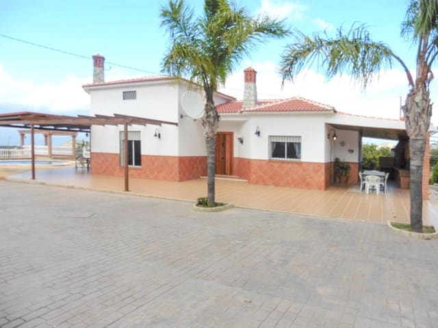 4 soverom Villa til leie i Alhaurín de la Torre med svømmebasseng - € 2 000 (Ref: 9215030)