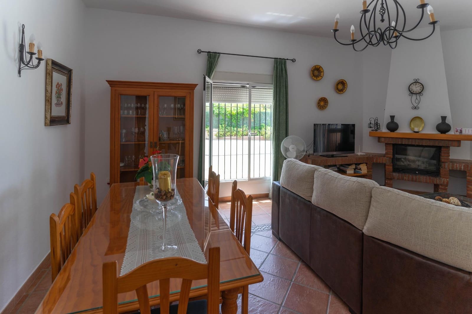 4 sypialnia Willa do wynajęcia w Alhaurin de la Torre z basenem - 2 000 € (Ref: 9215030)