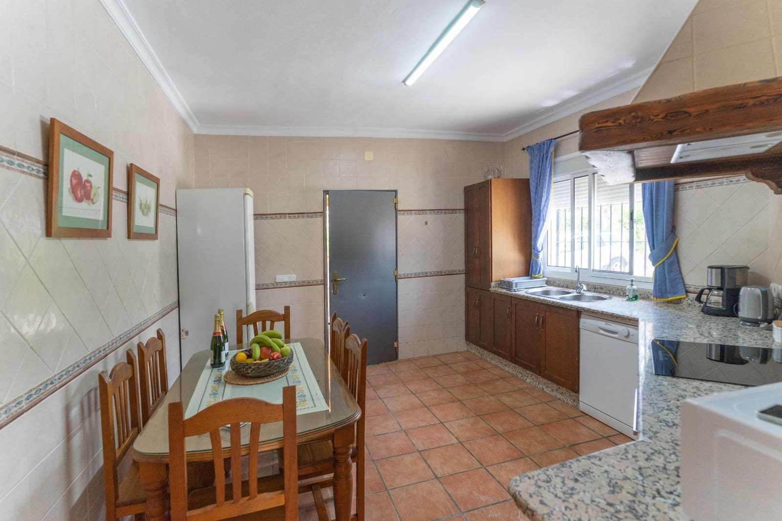 4 sypialnia Willa do wynajęcia w Alhaurin de la Torre z basenem - 2 000 € (Ref: 9215030)