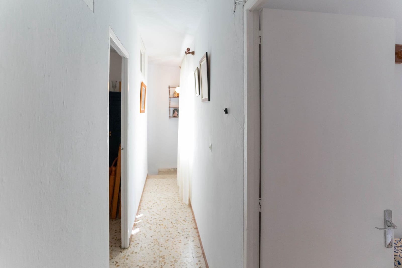 4 sypialnia Dom szeregowy na sprzedaż w Yunquera - 100 000 € (Ref: 9341194)