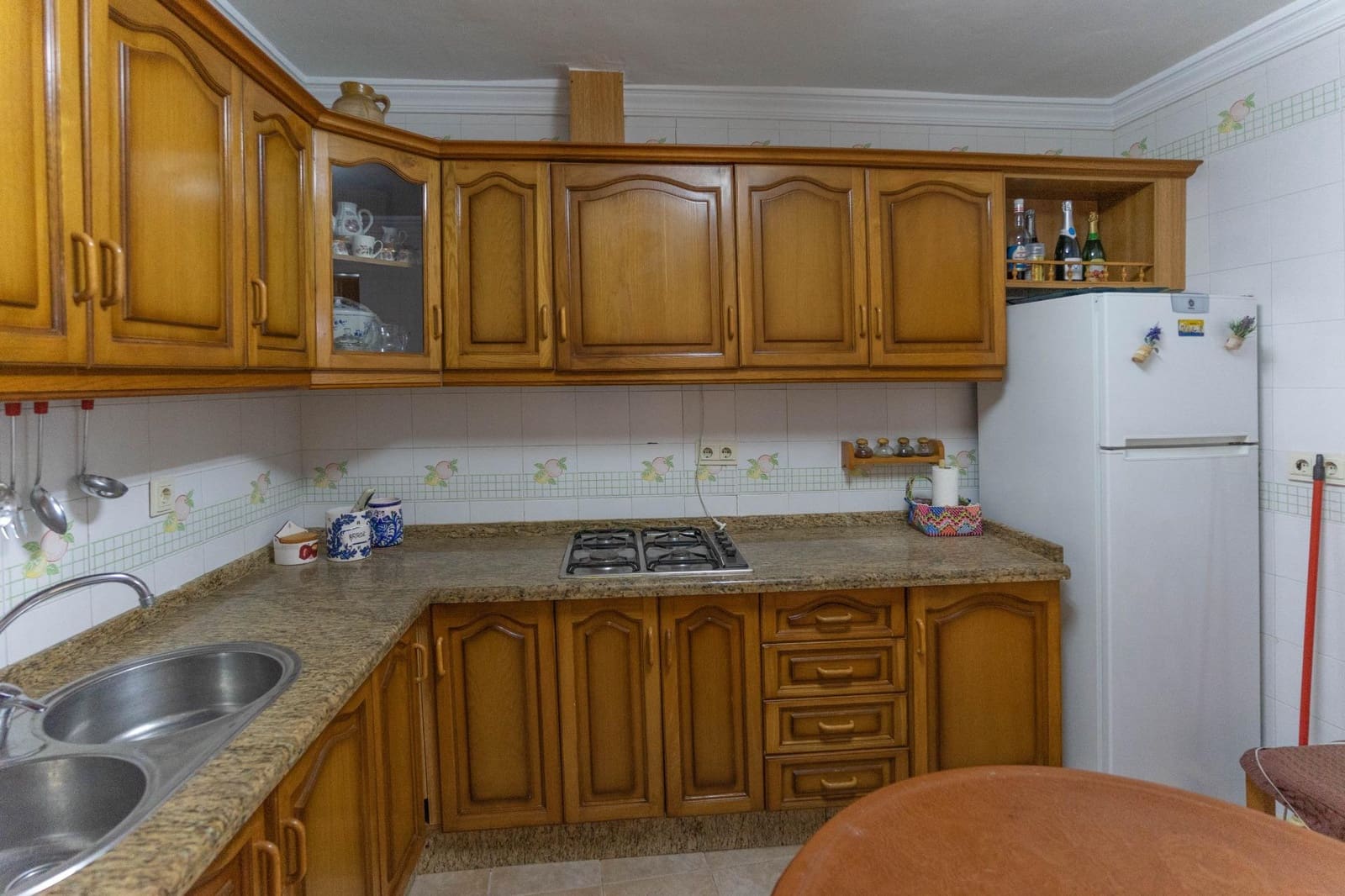 4 sypialnia Dom szeregowy na sprzedaż w Yunquera - 100 000 € (Ref: 9341194)