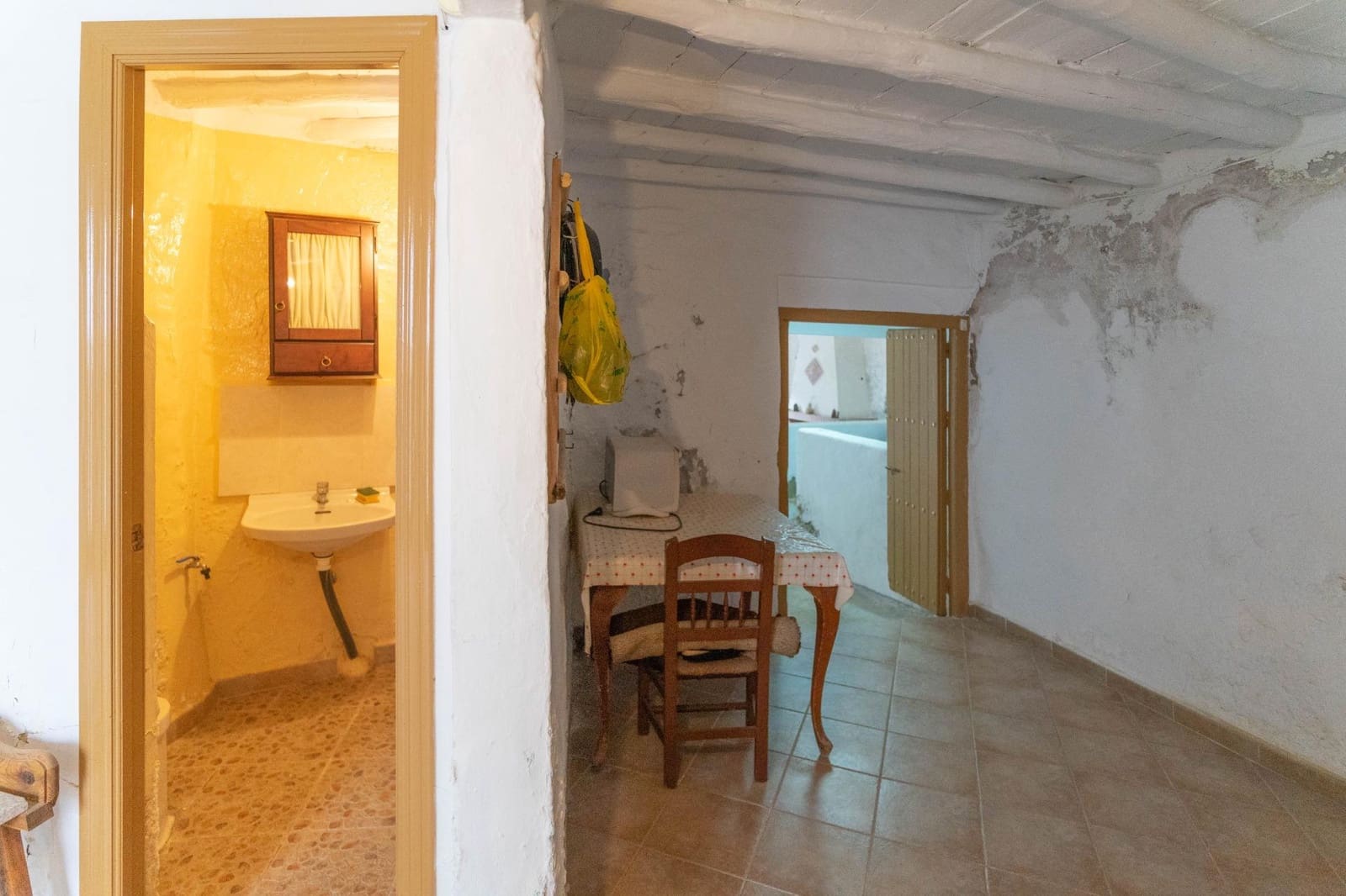 4 sypialnia Dom szeregowy na sprzedaż w Yunquera - 100 000 € (Ref: 9341194)