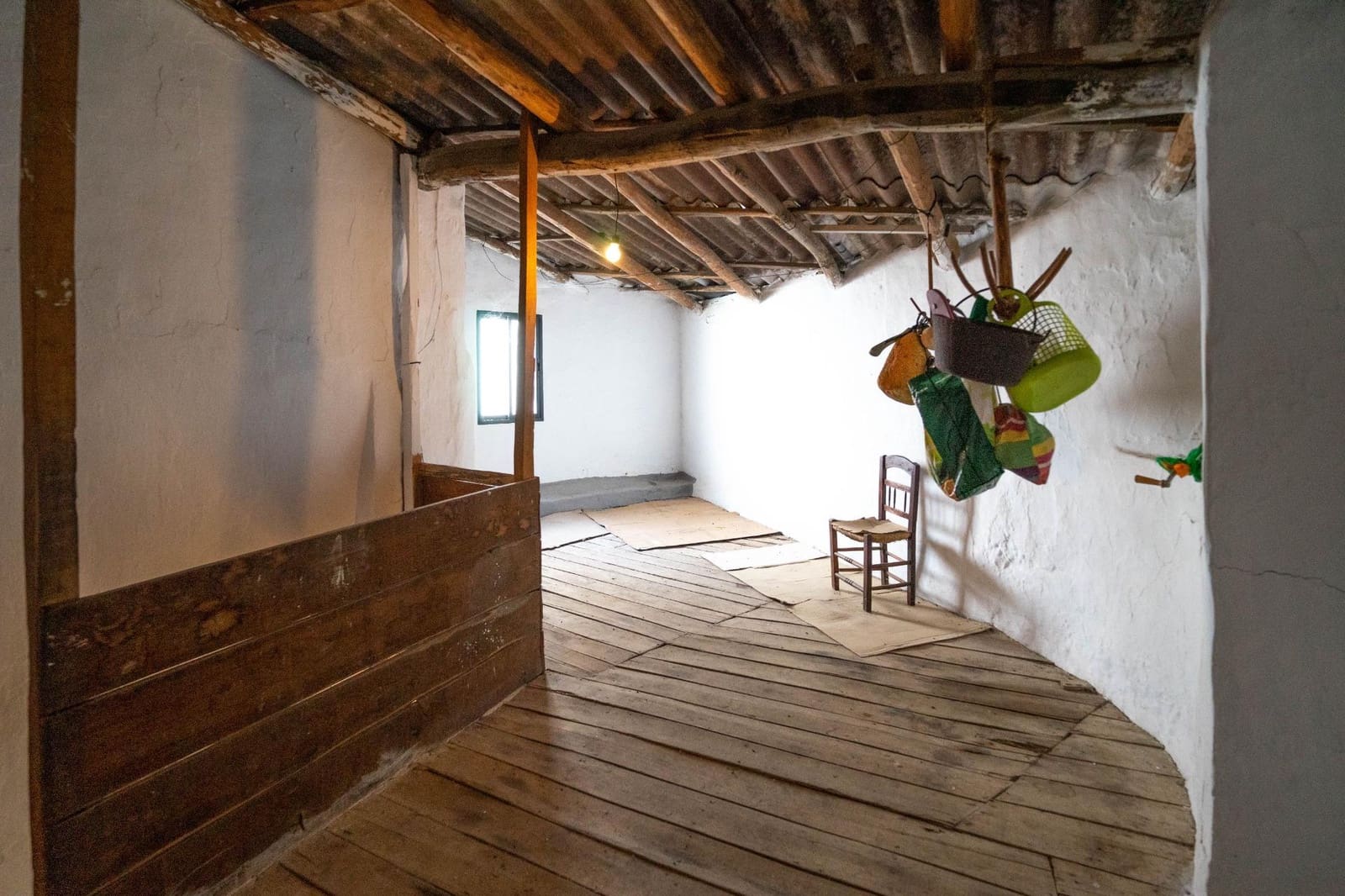 4 sypialnia Dom szeregowy na sprzedaż w Yunquera - 100 000 € (Ref: 9341194)