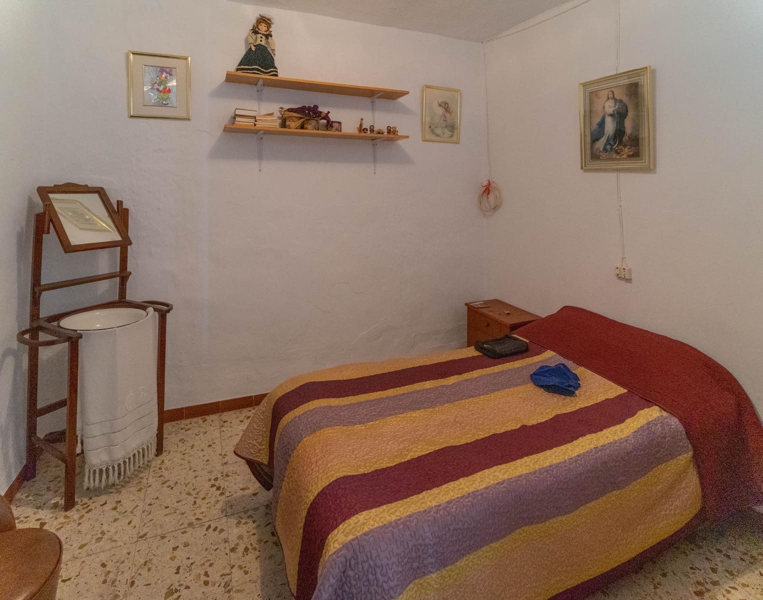 4 sypialnia Dom szeregowy na sprzedaż w Yunquera - 100 000 € (Ref: 9341194)