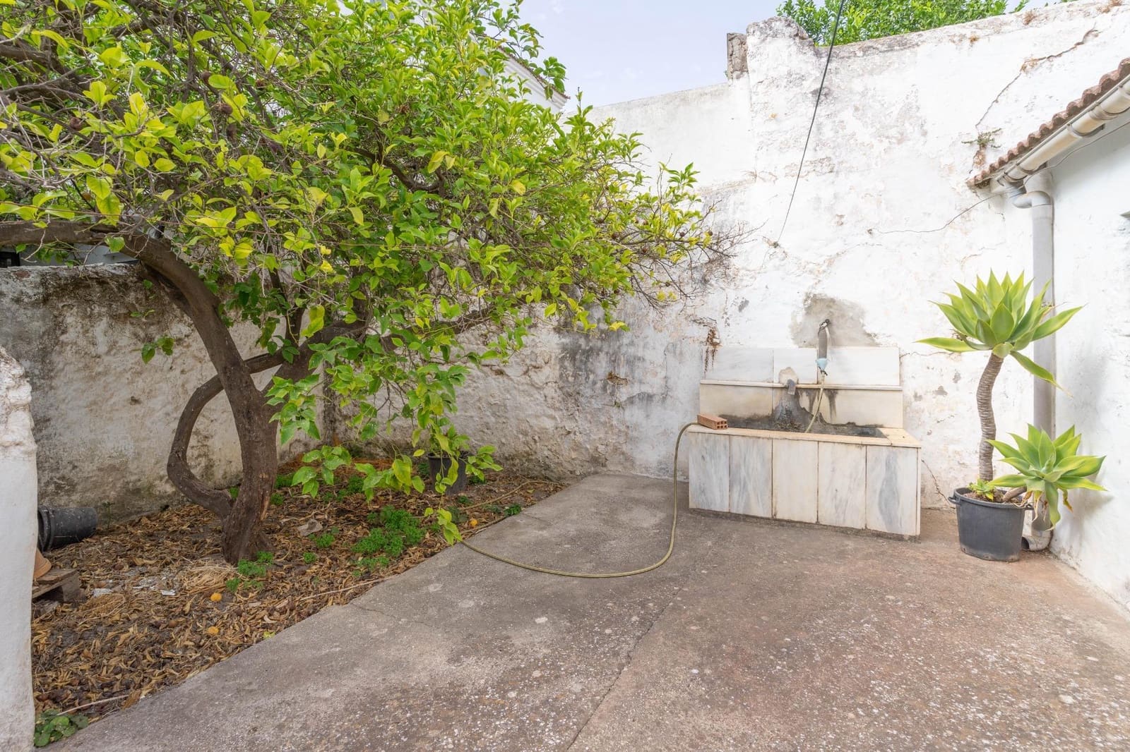 4 sypialnia Dom szeregowy na sprzedaż w Yunquera - 100 000 € (Ref: 9341194)