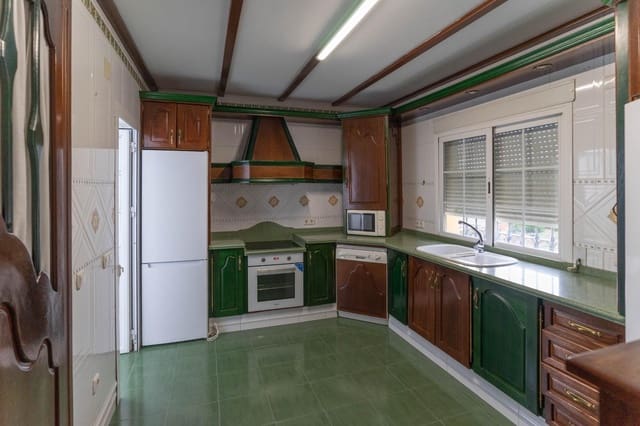 3 bedroom Penthouse for rent in Alhaurín el Grande - € 1,300 (Ref: 9359596)