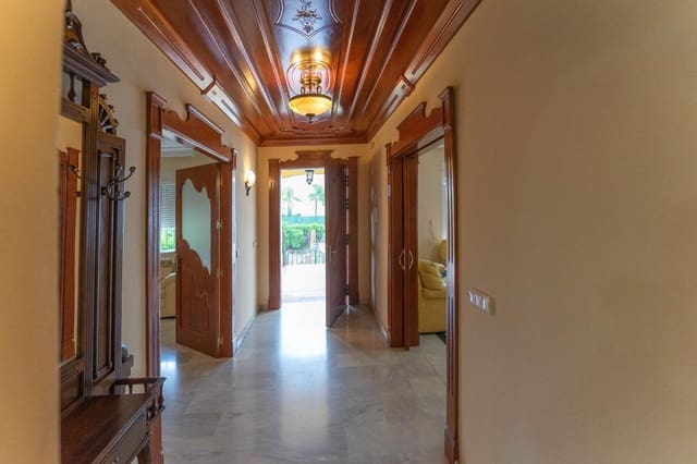 3 bedroom Penthouse for rent in Alhaurín el Grande - € 1,300 (Ref: 9359596)