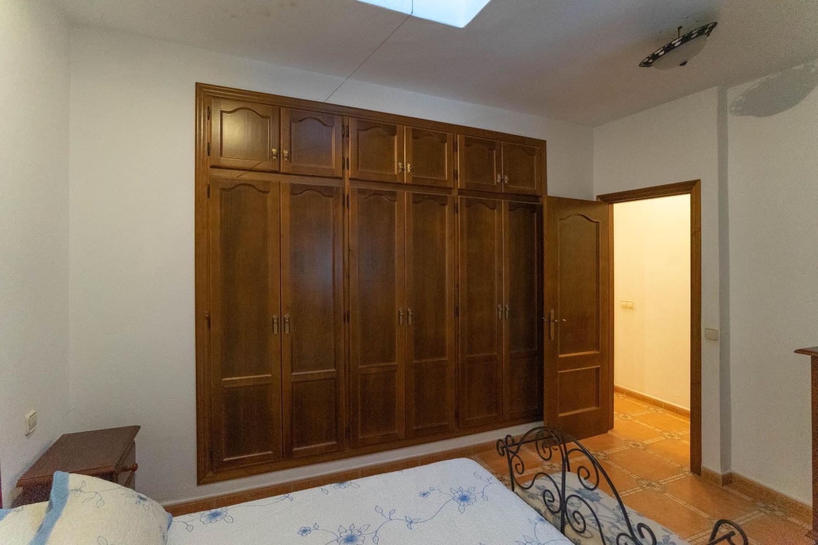 2 bedroom Villa for rent in Alhaurin el Grande with pool garage - € 1,300 (Ref: 9362637)