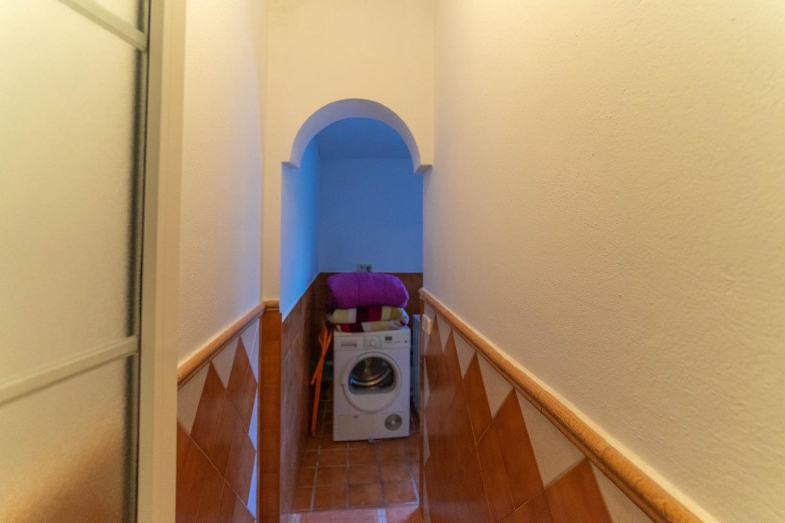 2 bedroom Villa for rent in Alhaurin el Grande with pool garage - € 1,300 (Ref: 9362637)