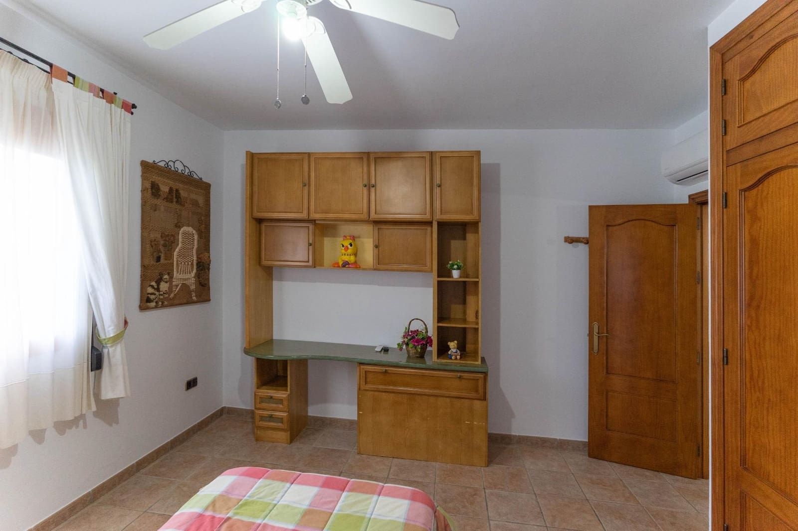 3 bedroom Villa for rent in Alhaurin el Grande with pool - € 1,800 (Ref: 9362638)