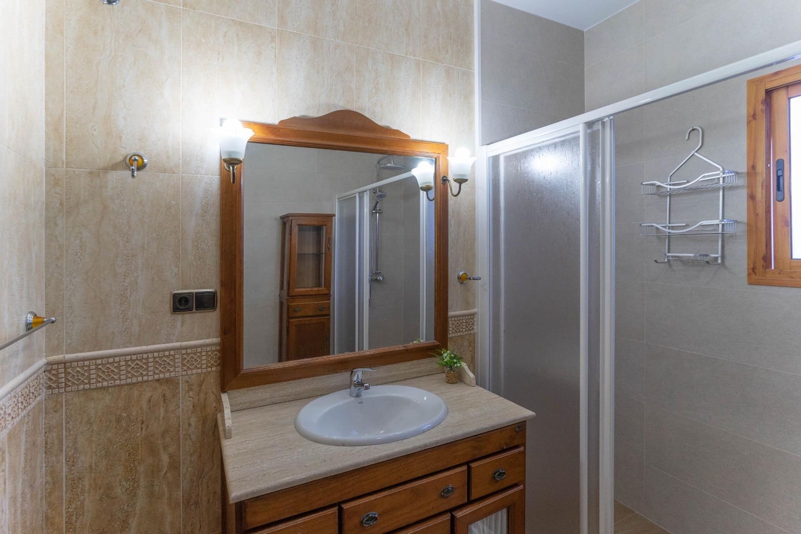 3 bedroom Villa for rent in Alhaurin el Grande with pool - € 1,800 (Ref: 9362638)