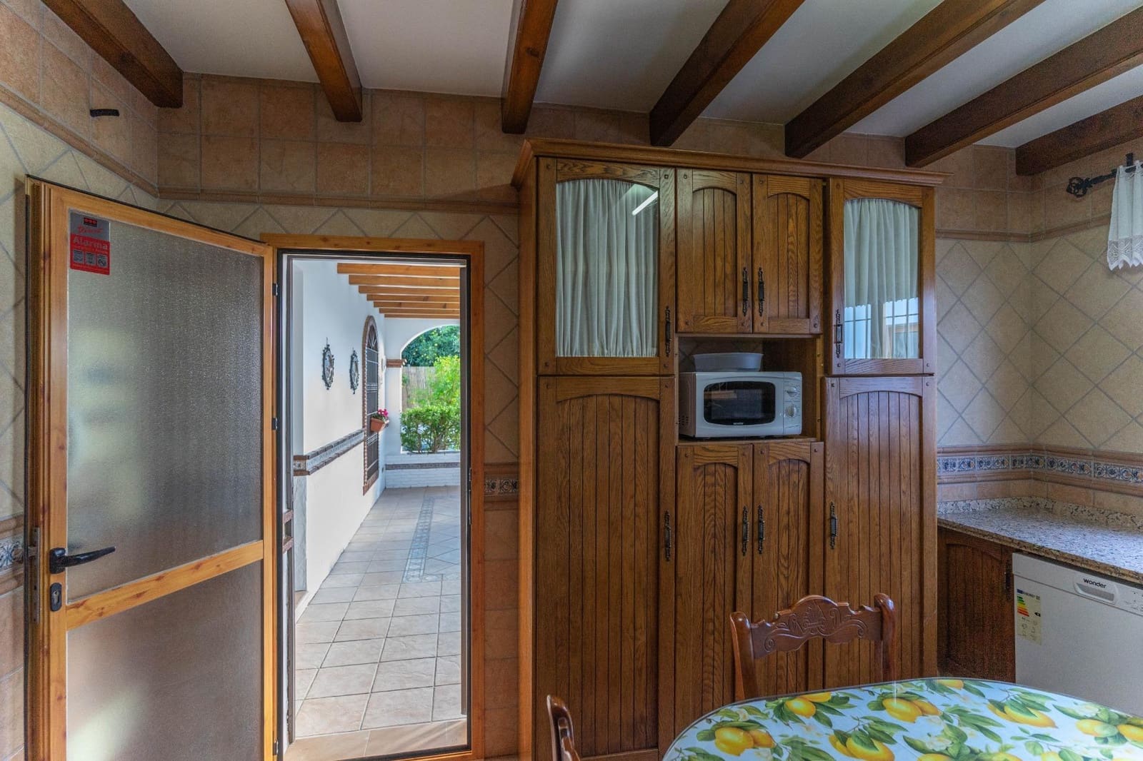 3 bedroom Villa for rent in Alhaurin el Grande with pool - € 1,800 (Ref: 9362638)